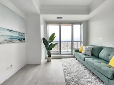 Condo Apartment in Markham