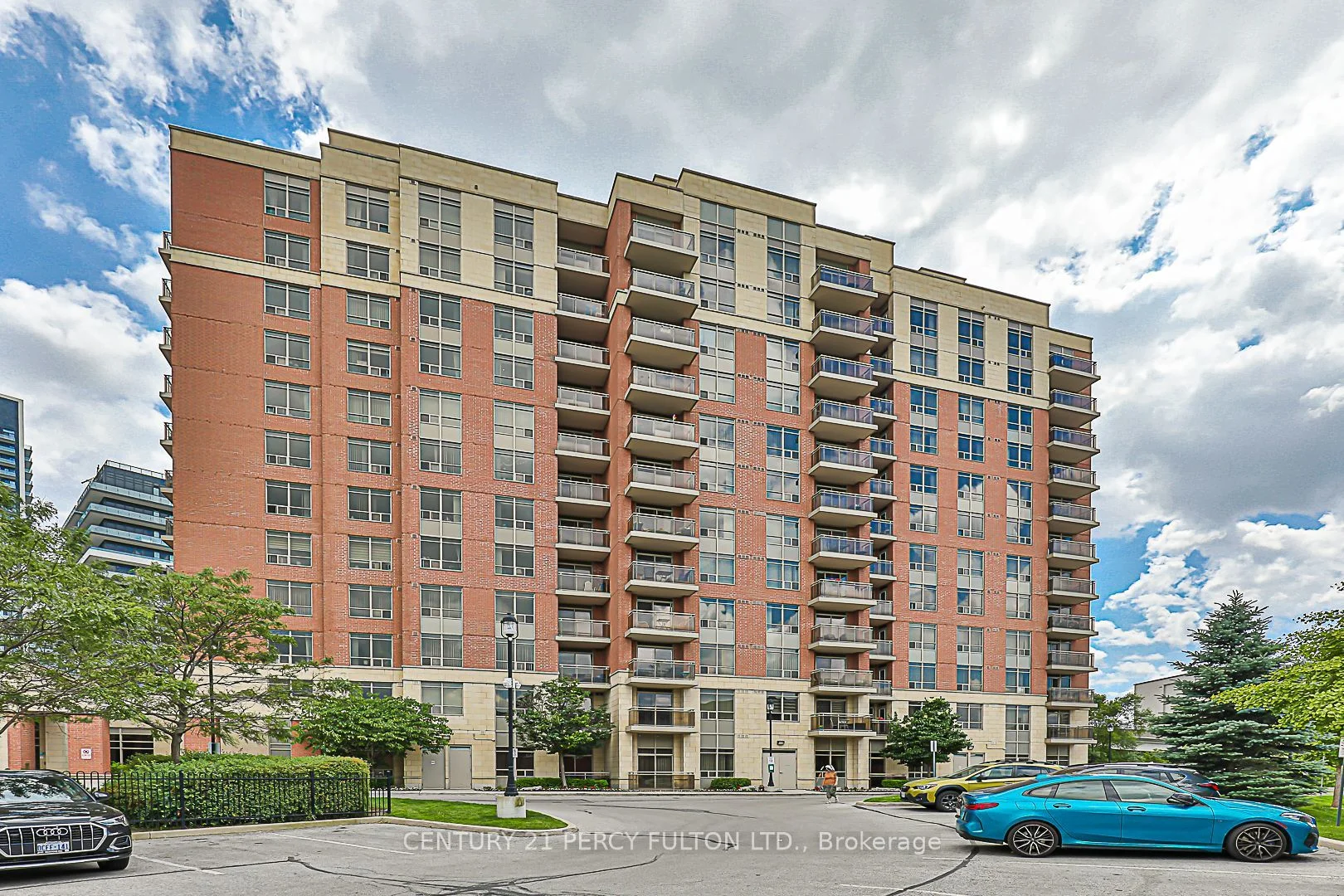 75 King William Crescent 409, Richmond Hill, On L4b 0c1