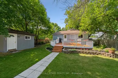 Detached in Georgina