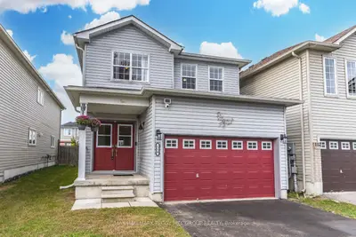 Detached in Essa