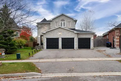 Detached in Innisfil
