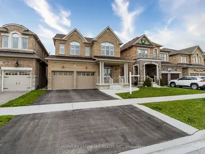 Detached in Bradford West Gwillimbury