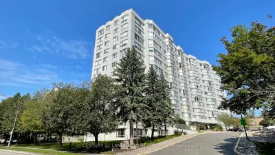 270 Davis Drive 511, Newmarket, On L3y 8k2