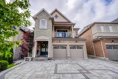 Detached in Vaughan
