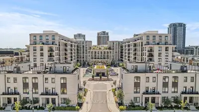 Condo Apartment in Markham