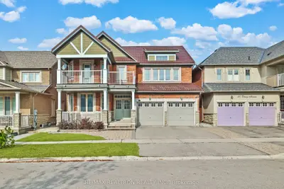 Detached in Richmond Hill
