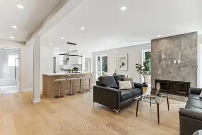 Detached in Aurora
