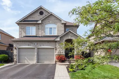 Detached in Vaughan