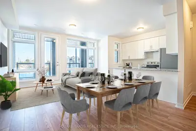 Att/Row/Townhouse in Vaughan