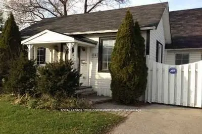94 Elgin Mills Road W, Richmond Hill, On L4c 4m2
