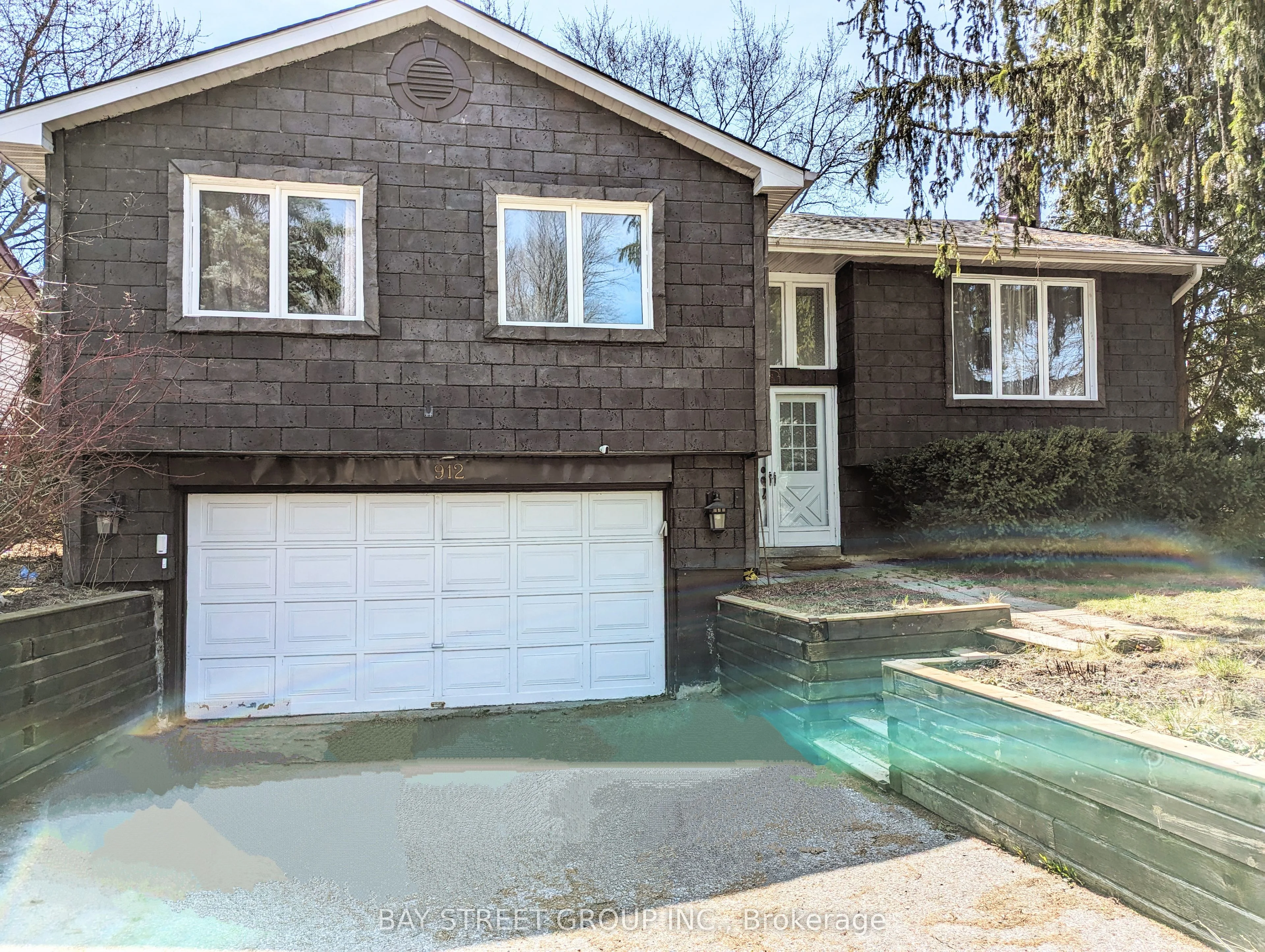Detached in Newmarket