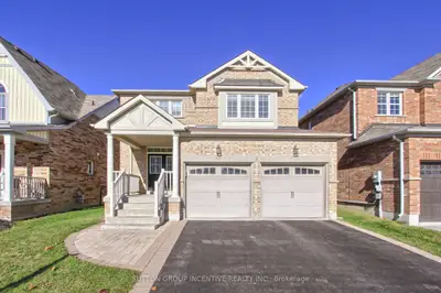 Detached in Bradford West Gwillimbury