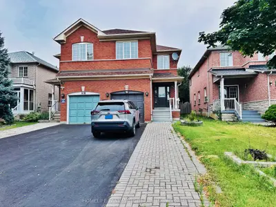 Semi-Detached in Vaughan
