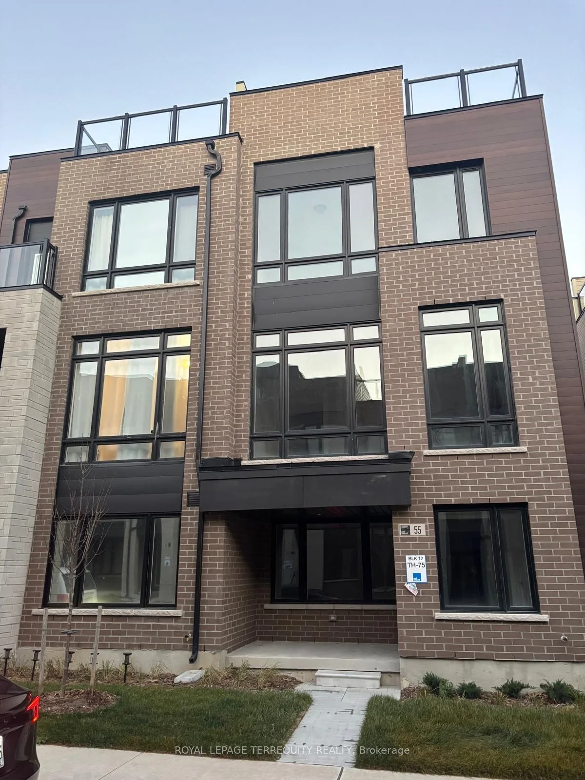 55 Ingersoll Lane, Richmond Hill, On L4e 1g9