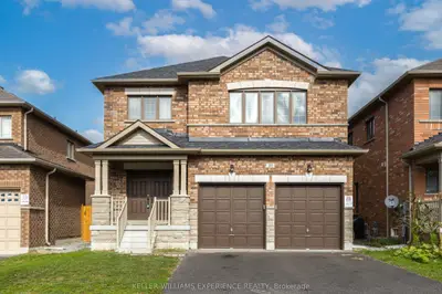 Detached in Brock
