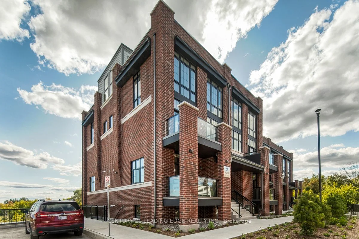 2 Linsmore Place 304, Whitchurch-stouffville, On L4a 4t4