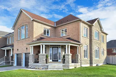 Detached in Bradford West Gwillimbury