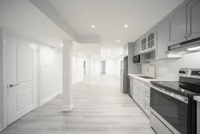 Semi-Detached in Vaughan
