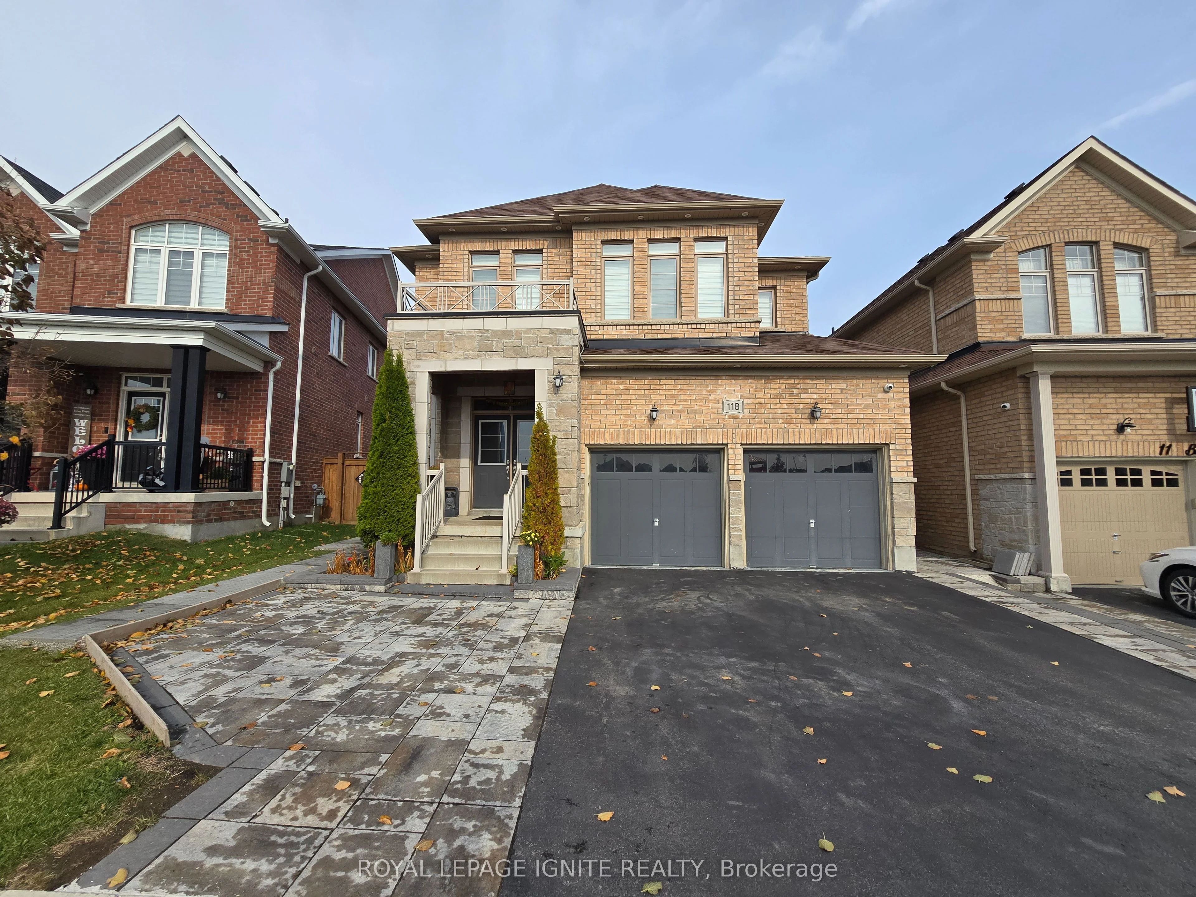 118 Barrow Avenue, Bradford West Gwillimbury, On L3z 0x3