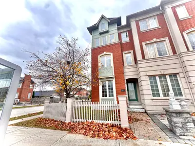 Att/Row/Townhouse in Markham
