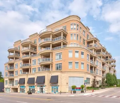 Condo Apartment in Aurora