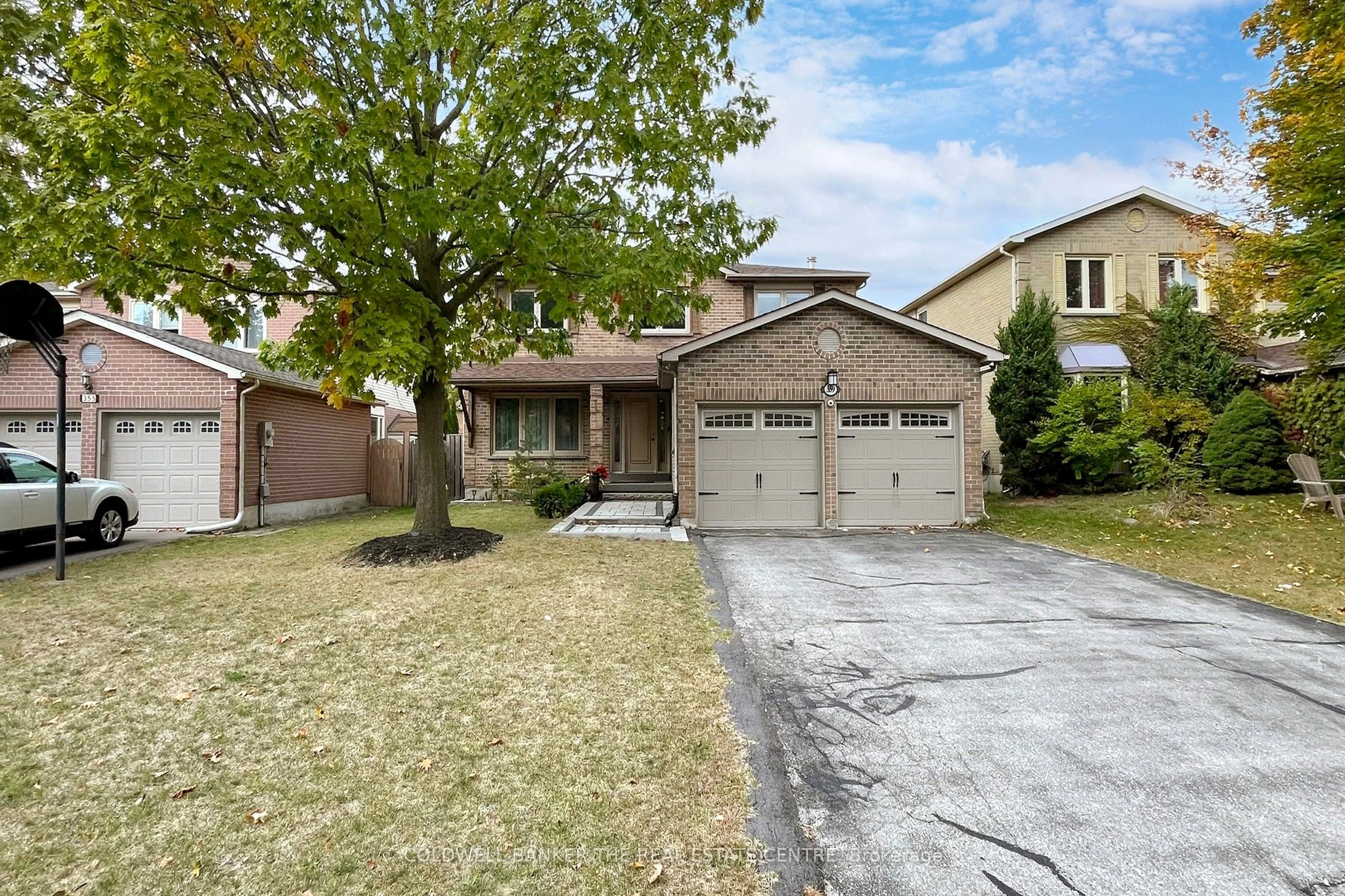 Detached in Newmarket