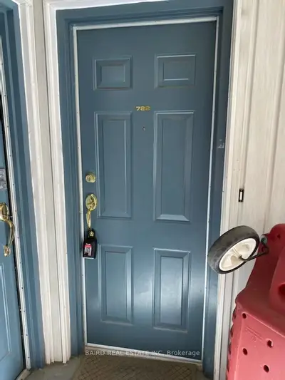 Condo Townhouse in Richmond Hill