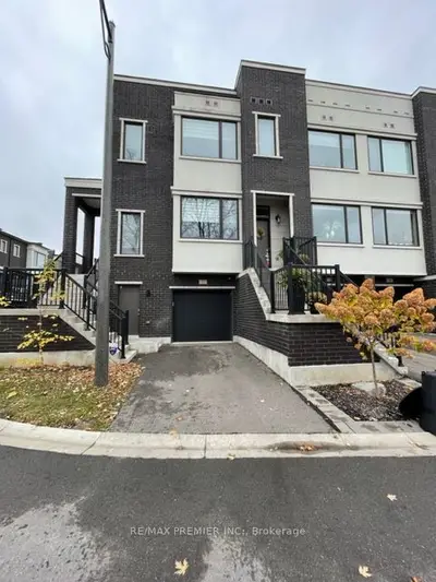 Room in Vaughan