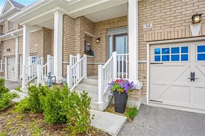 54 Clifford Crescent, New Tecumseth, On L0g 1w0