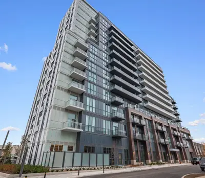 Condo Apartment in Vaughan