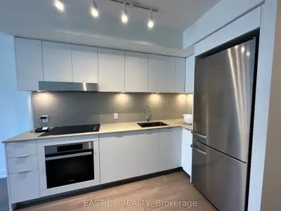 Condo Apartment in Markham