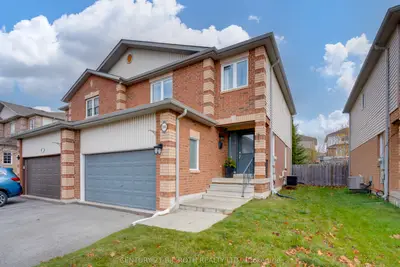 Semi-Detached in Bradford West Gwillimbury