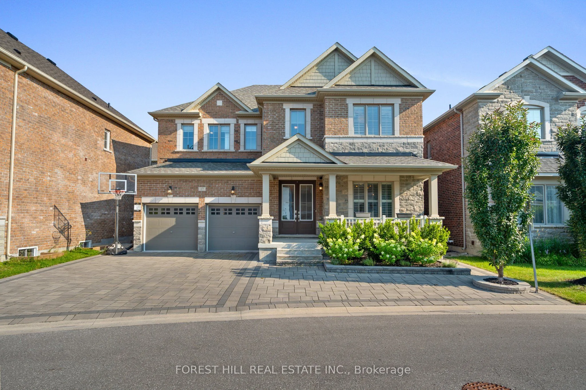 Detached in Aurora