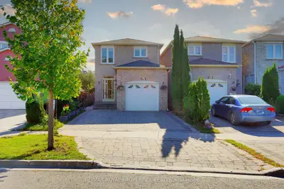 Detached in Markham