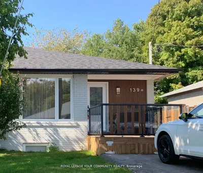 Semi-Detached in Newmarket