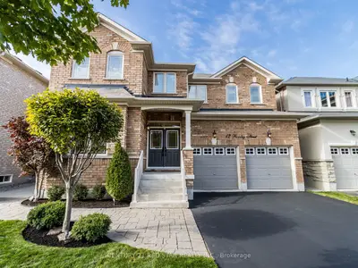 Detached in Richmond Hill