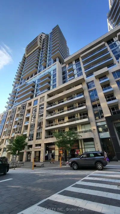 9201 Yonge Street 2104, Richmond Hill, On L4c 1h9
