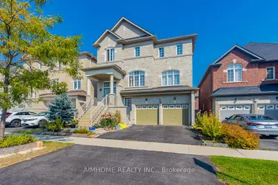 Detached in Markham
