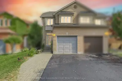 Semi-Detached in Newmarket