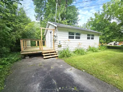 235 Bayview Avenue B, Georgina, On L4p 2t4
