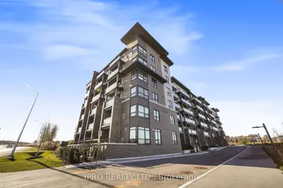 Condo Apartment in Markham