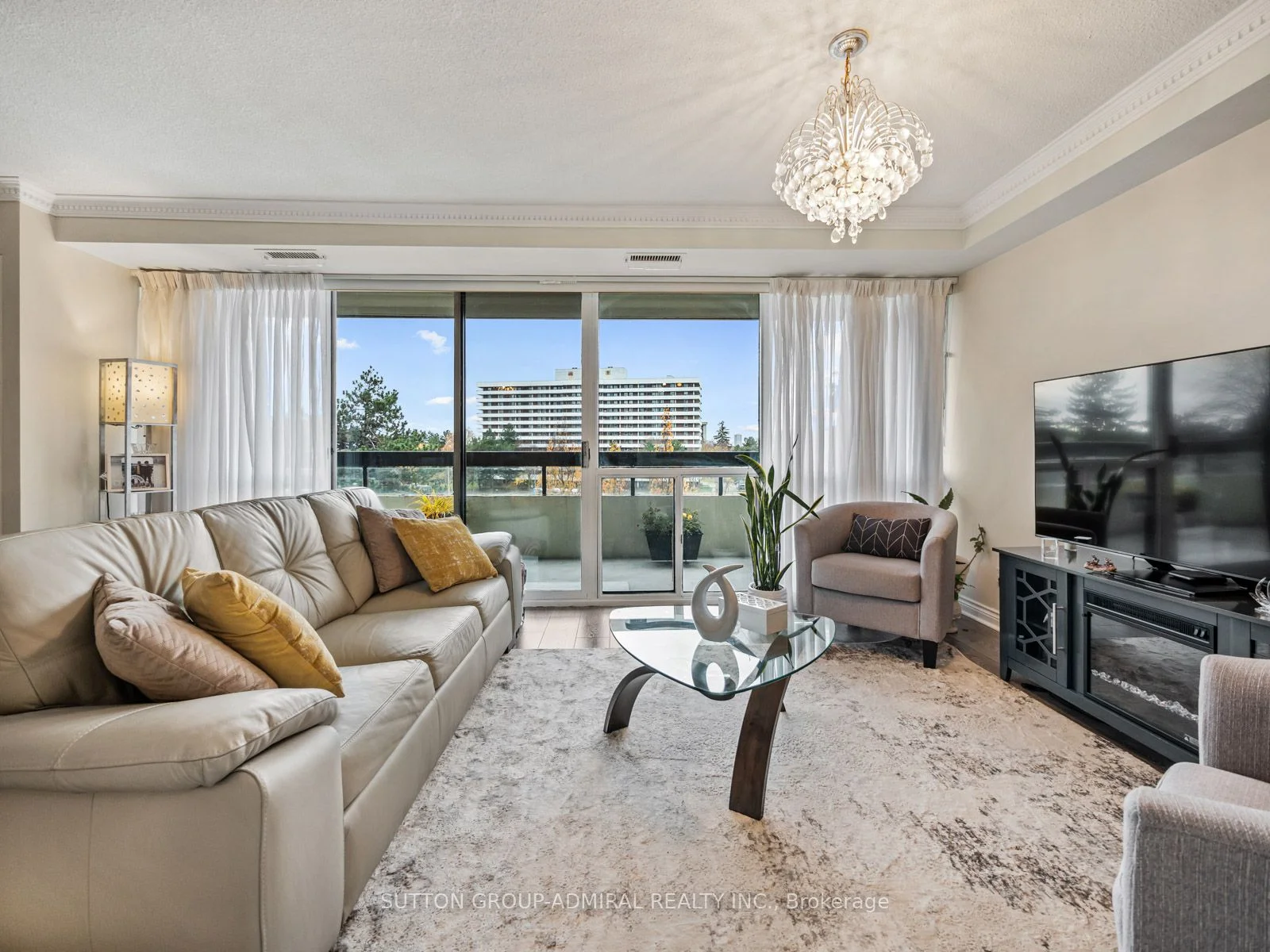 Condo Apartment in Markham