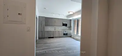 Condo Apartment in Markham
