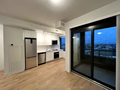 Condo Apartment in Vaughan