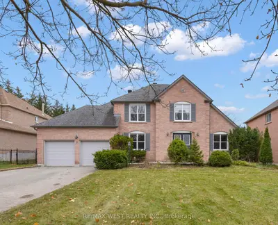 Detached in Richmond Hill