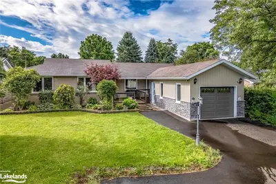 Detached in New Tecumseth