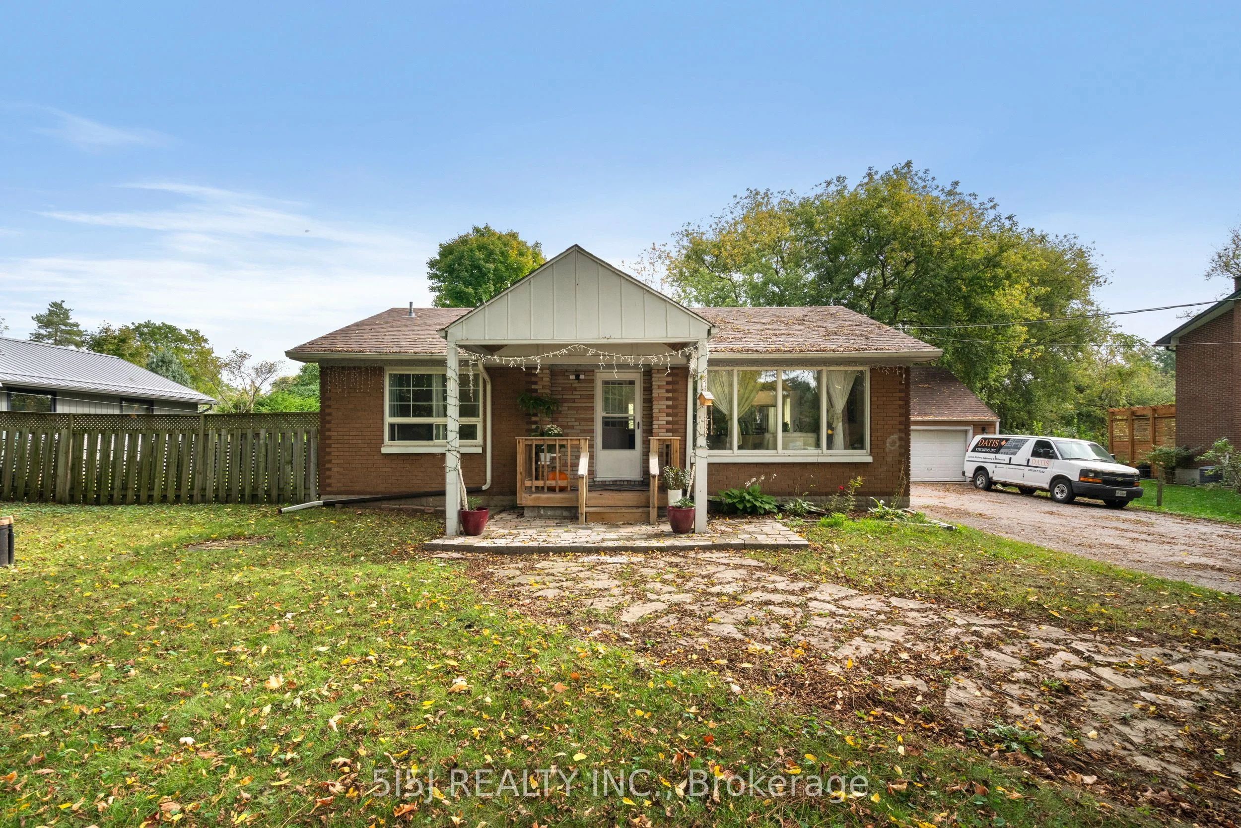 Detached in East Gwillimbury