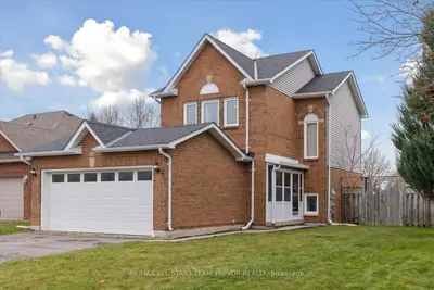 Detached in Georgina