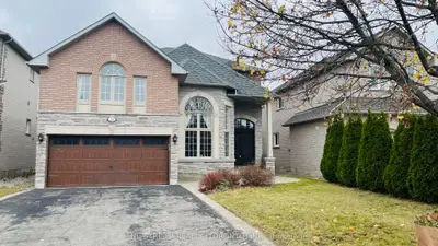 Detached in Richmond Hill