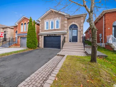 Detached in Bradford West Gwillimbury